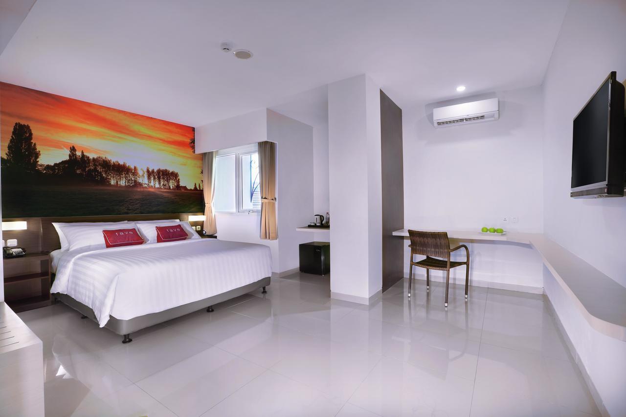 Favehotel Simpang Lima - Semarang Exterior foto